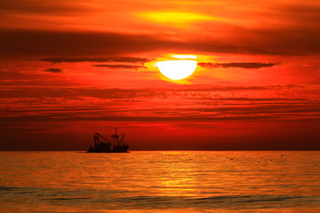 Seefahrer Romatik bei Sonnenuntergang