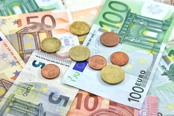 Obraz na płótnie Canvas Euro Money coins and Banknotes as background