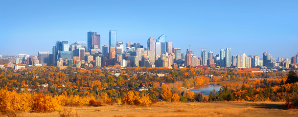 CALGARY, ALBERTA, CANADA - September 29 , 2017 - View of the Calgary, Alberta skyline from Edowrthy Park