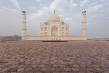 Fototapeta na wymiar Taj Mahal world wonder 