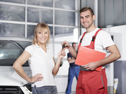 รูปภาพKunde – เลือกดูภาพถ่ายสต็อก เวกเตอร์ และวิดีโอ48,870 | Adobe Stock