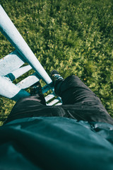 Взгляд вниз с подъемника