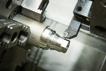 cutting tool at metal working on lather machine