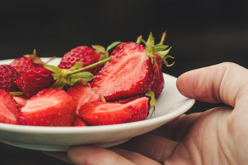 fresh strawberries - a useful dessert