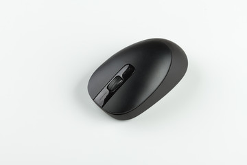 black wireless computer mouse