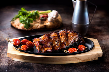 Grilled pork ribs