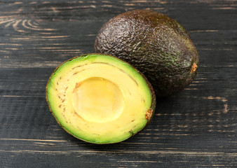 Avocado Hass with half