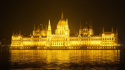 Fototapeta na wymiar Parliament building view at night in Budapest, Hungary