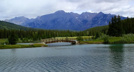 Natur Idylle in den den Bergen / kanadische Rocky Mountains