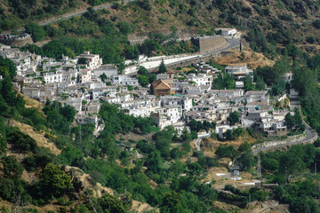 Naklejka premium White Andalusian village of Pampaneira in Spain