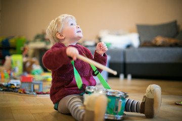 Fototapeta premium kreativer Musiker