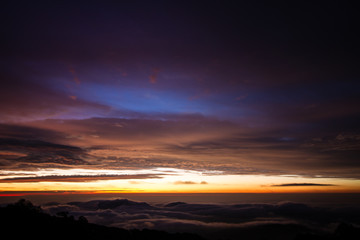 Fototapeta na wymiar Dawn betweem the clouds.