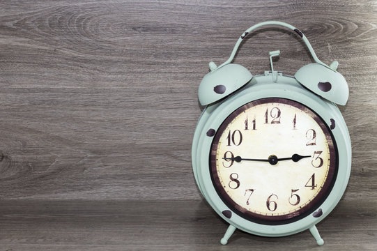 Despertador a las 5 best sale