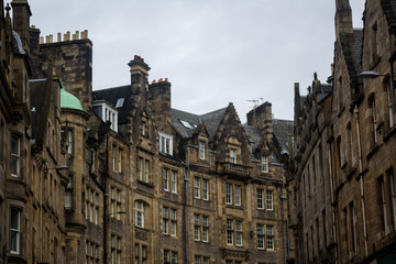 Fototapeta na wymiar Victoria street in a cloudy day, Edinburgh, Scotland, UK
