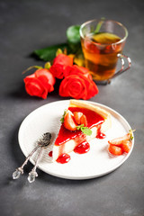 Homemade cheesecake with berries