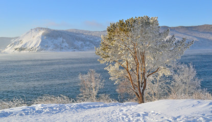 Obraz premium Winter landscape on Lake Baikal, Siberia, Russia