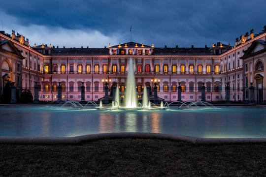 Monza, notturno Villa Reale