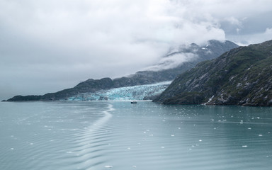 Skagway. Alaska. Glacier Bay. National Park
