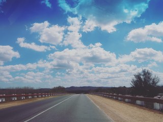 Auf den Straßen von Kuba, Landstraßen, Dörfer und Autos, Karibik