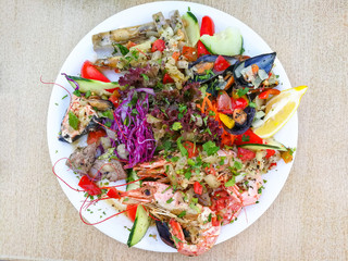 Mussel with white wine sauce on table