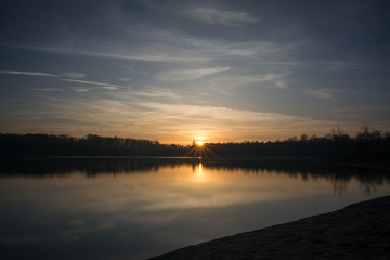 Obraz premium Weicheringer See Sonnenuntergang