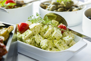 Marinierter Feta mit Tomate