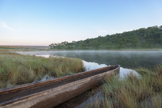 A lagoa Cuanavale (nascente do rio Cuanavale) na prov&iacute;ncia do Moxico em Angola