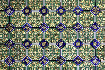 traditionelle Wandfliesen