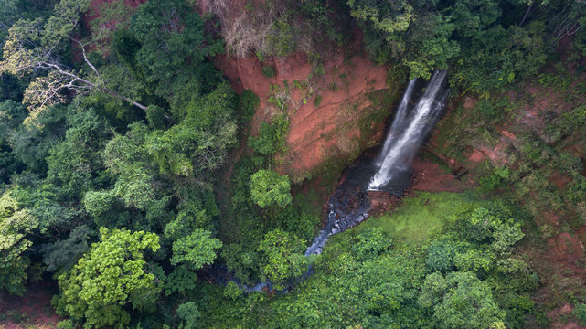 Quedas de &aacute;gua dos Bem Casados na prov&iacute;ncia de Malanje, Angola