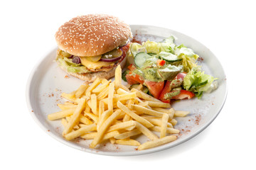 Danie obiadowe - frytki z hamburgerem