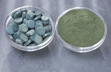 Spirulina powder and pills - Spirulina