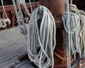 rope of old galleon