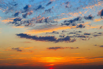 Fototapeta premium beautiful sunrise and cloudy sky