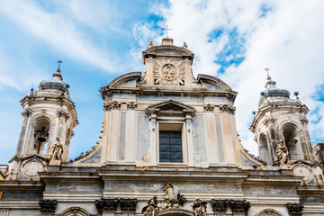 Fototapeta na wymiar cathedral in Naples city, italy Europe