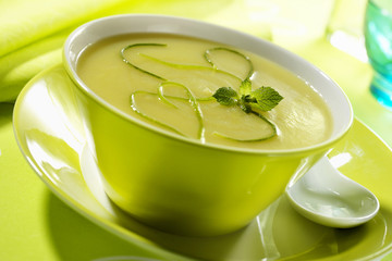 cream of zucchini in bowl