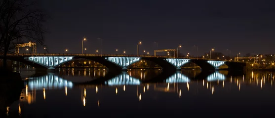 Pont Viau Bridge © Nicolas St-Germain