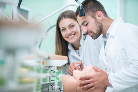 Future dentists, mentors and health technicans in training