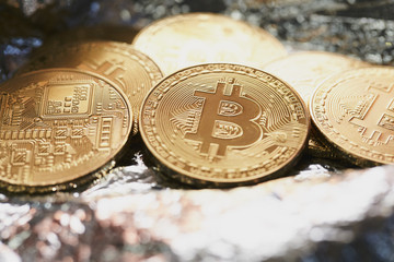 Bitcoin 金貨 仮想通貨 銀
