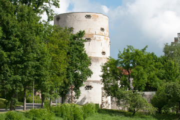 Fototapeta na wymiar Hoher Turm in Trochtelfingen