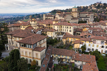Fototapeta na wymiar View of the old town of Bergamo in Italy