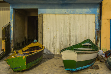 Fototapeta na wymiar coast house with boats