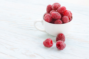 Fototapeta na wymiar Sweet delicious berries for dessert