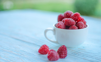 Fototapeta na wymiar Sweet delicious berries for dessert
