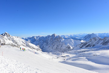 Skipiste auf der Zugspitze