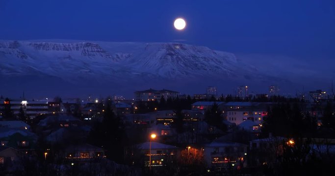 Cozy Reykjavik Iceland Christmas Winter Night, Geese Flock Under Full Moon.mov