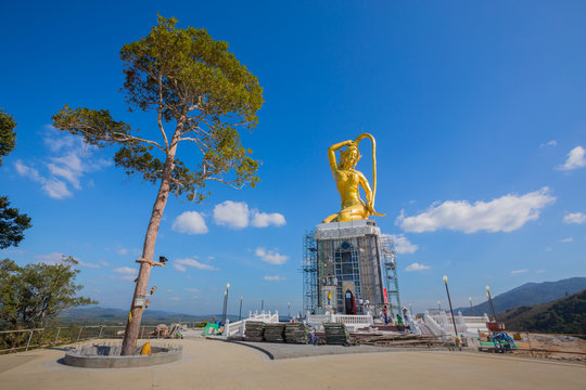 Phra Mae Thorani gold statue is being built according to the belief of Southeast Asian people.