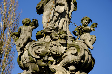 Pomnik © KrólestwoNauki