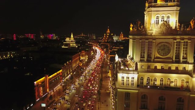 Triumfalnaya square at night