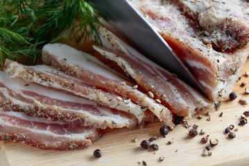 Bacon with spices .