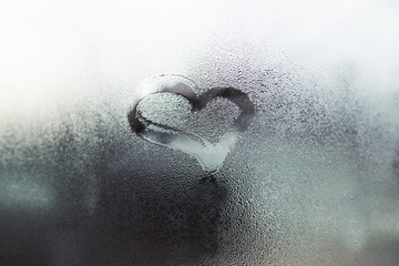 heart on the glass, a symbol of love